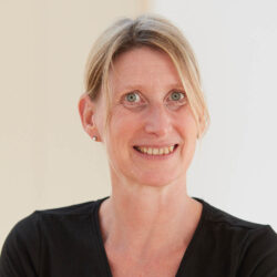 Yogaforum Düsseldorf · Martin Henniger Dozenten-Portrait Astrid